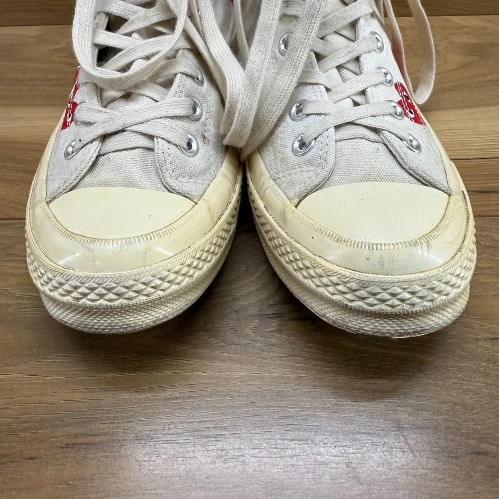Comme Des Garcons Play Converse Mens 8 White High Top Sneakers